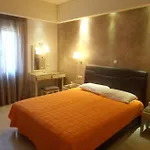 Hotel Frosini Gardens