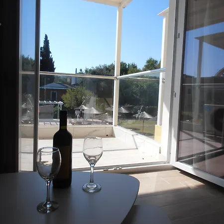 Frosini Gardens Hotel 3*