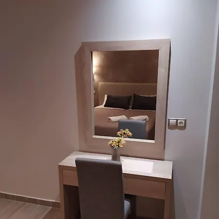 Frosini Gardens Hotel