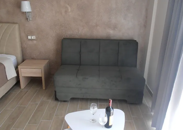 Frosini Gardens Ξενοδοχείο Κασσιόπη