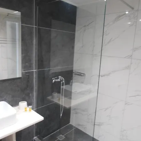 Frosini Gardens Hotel 3*