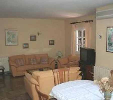 Hotel Frosini Gardens 3*