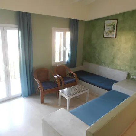 Frosini Gardens 3*