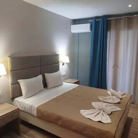 Hotel Frosini Gardens