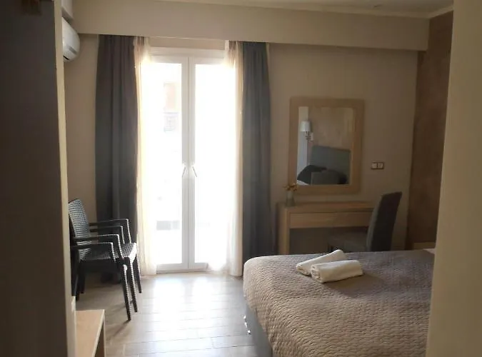 Frosini Gardens 3*