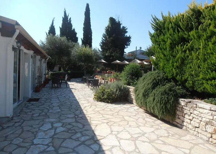 Frosini Gardens 호텔 3*
